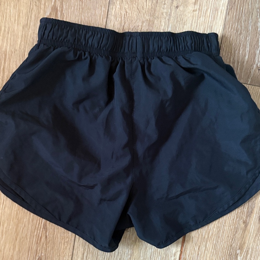 Nike Women's Black Athletic Shorts - Picture 2 of 3